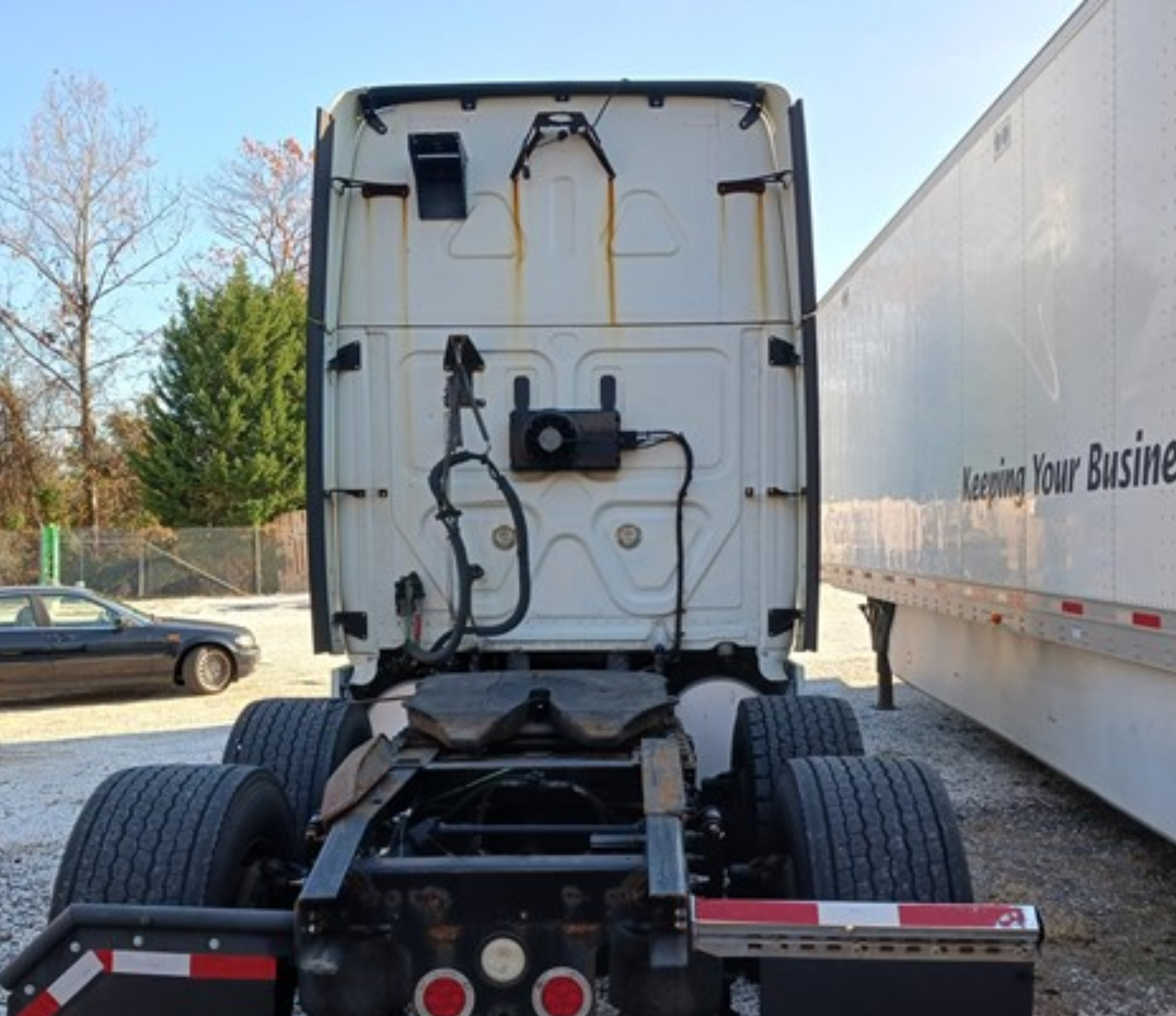 2018 FREIGHTLINER CASCADIA 125 - Image 3