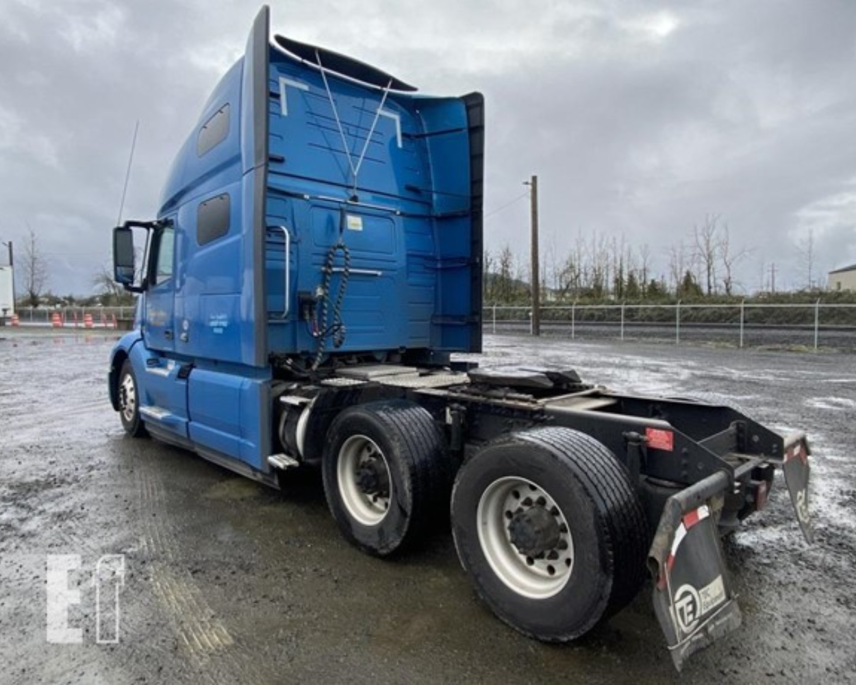 2020 VOLVO TRUCK VNL760 - Image 3