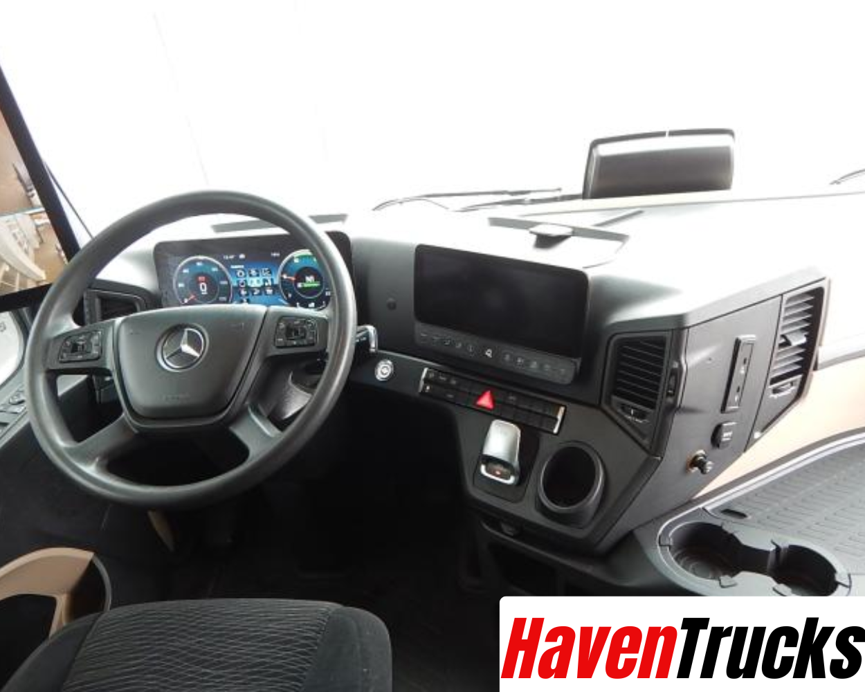 Mercedes-Benz Actros 1846 LS nR 4x2 Highside Semitrailer Tractor - Image 6