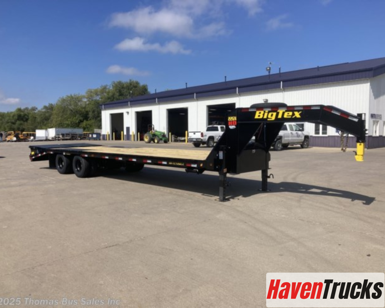 2025 Big Tex 22GN Heavy-Duty Tandem Dual Gooseneck Flatbed Trailer (25+5)